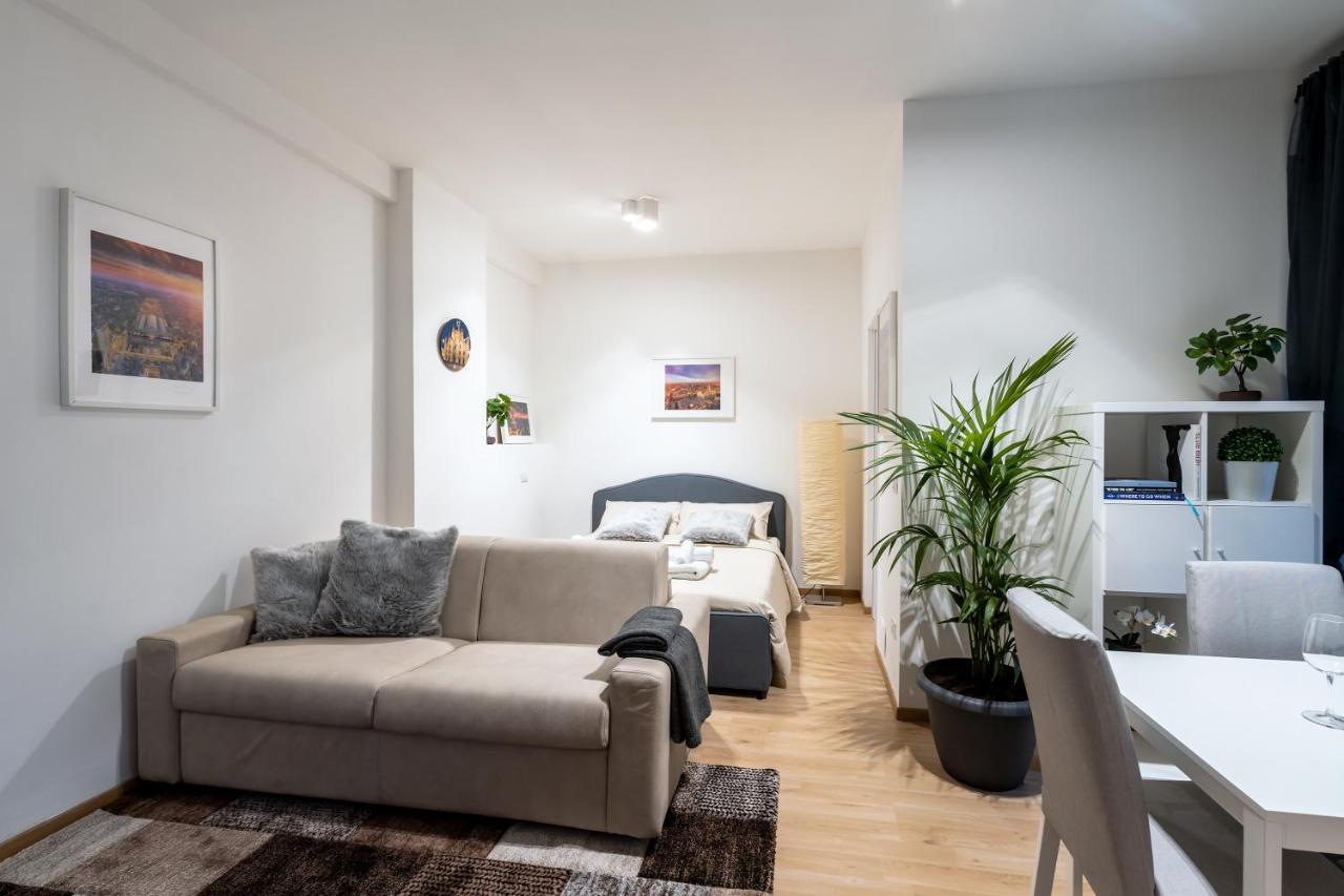 Suite 1,2 Porta Milano Centro Parking Free Ngoại thất bức ảnh